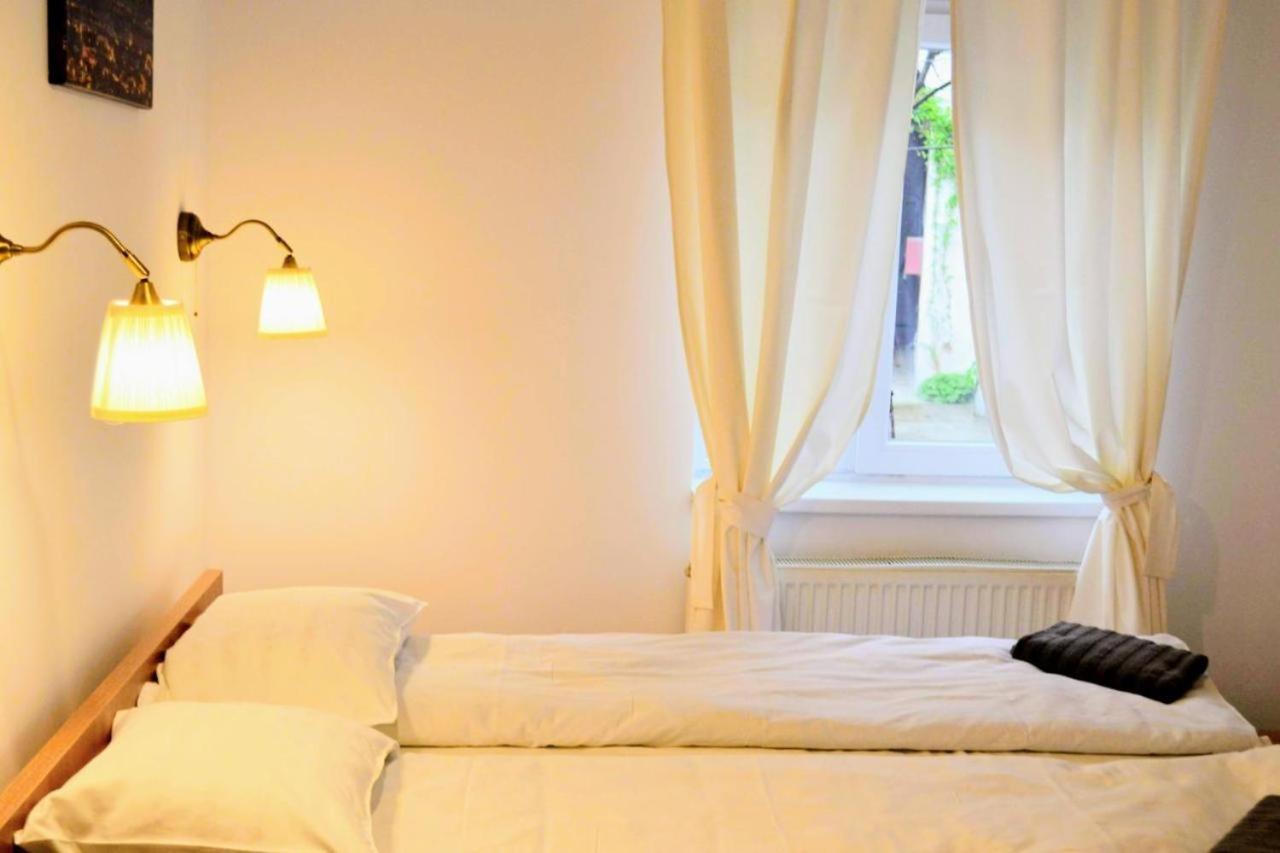 Twins Boutique Korsy Apartman Nagyszeben Kültér fotó